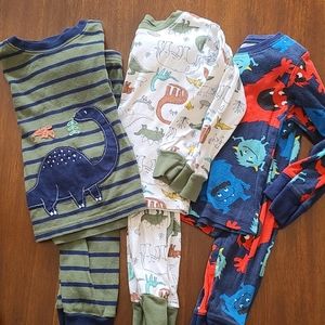 2T boy pajamas. Dinosaurs and monsters (3 pair)